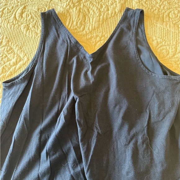 Tommy Hilfiger silky blue sleeveless top - flowy and perfect for layering! XL - Picture 4 of 6